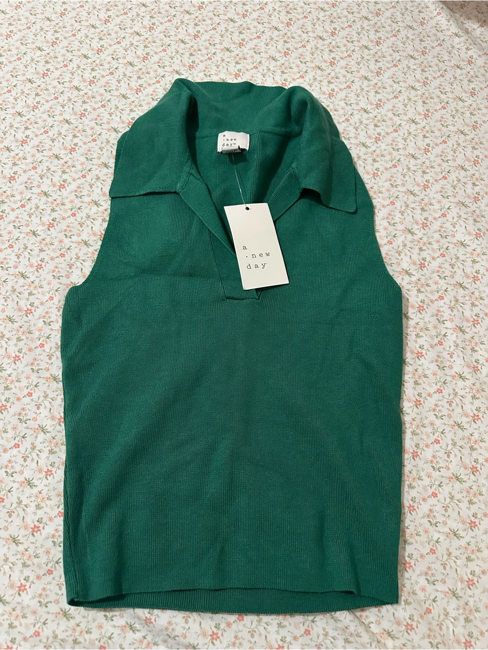 A New Day collared tank size Xsmall